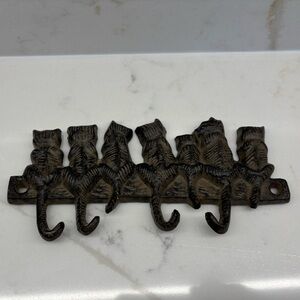 3D Vintage Look Row of Cat with Tails Key Holder Wall Mounted Cast Iron Hook Row